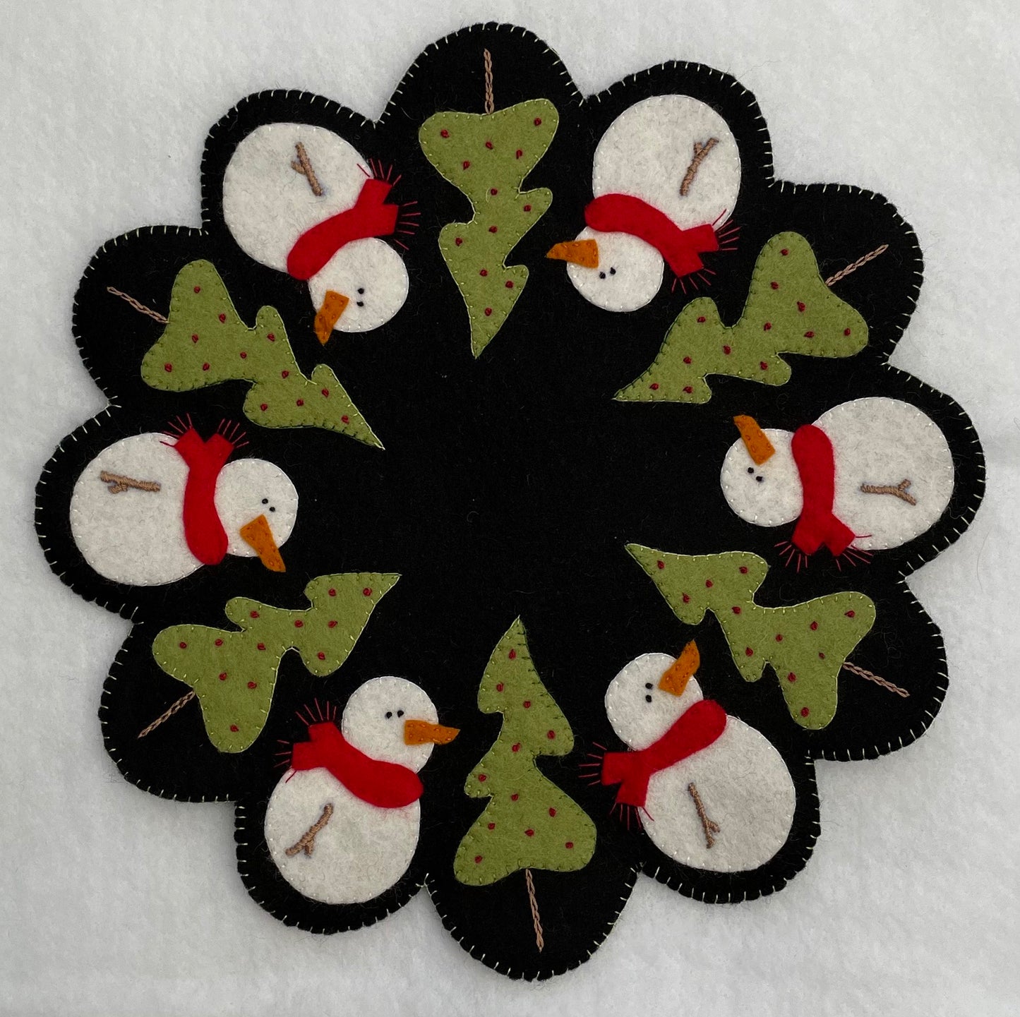 Frosty’s Candle Mat pattern and kit