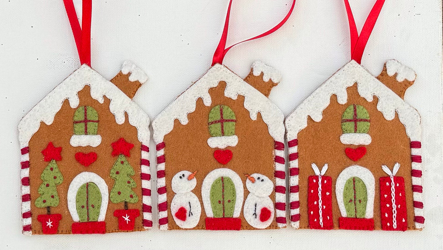 Gingerbread Houses kit