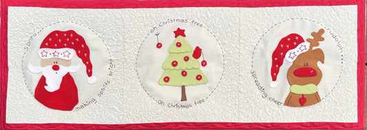 Christmas Cheer Runner pattern
