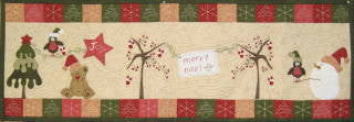 Mistletoe Christmas Table Runner