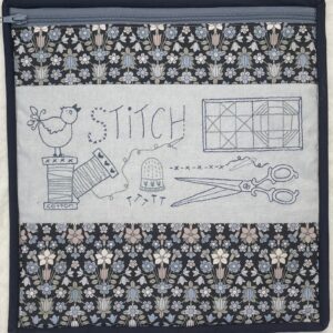 Stitching Things Zippered Pouch pattern and kit